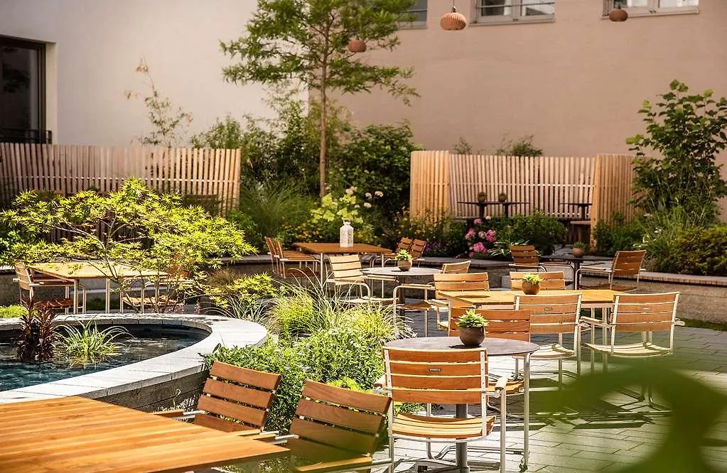 **** Hotel Hilton Garden Inn Mannheim Germany